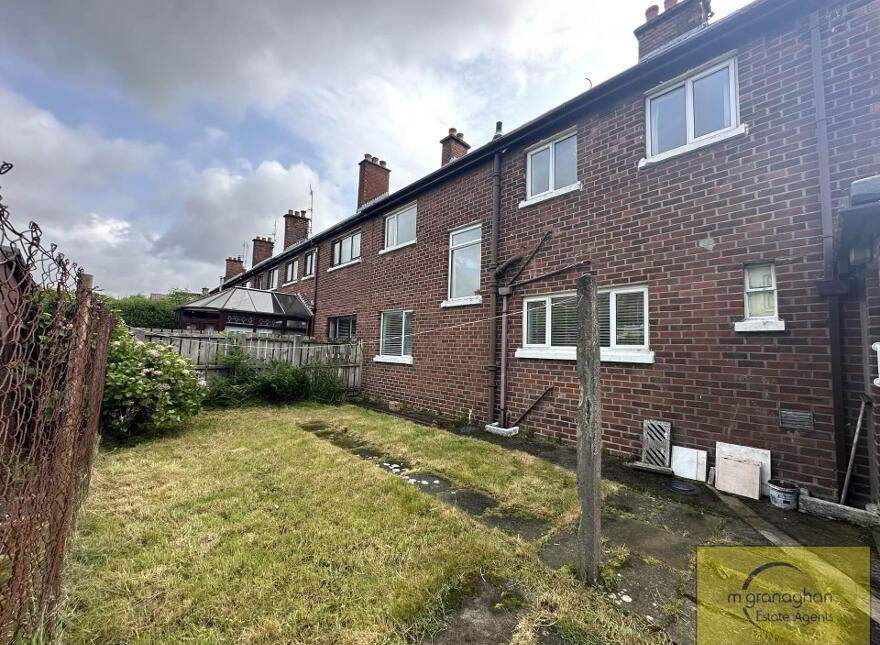 35 Creeve Walk, Andersonstown, Belfast, BT11 8GU
