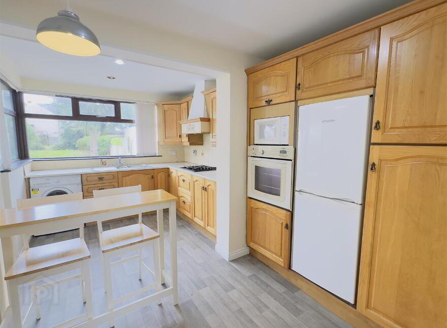 18 Bryansford Gardens, Newcastle, BT33 0EQ