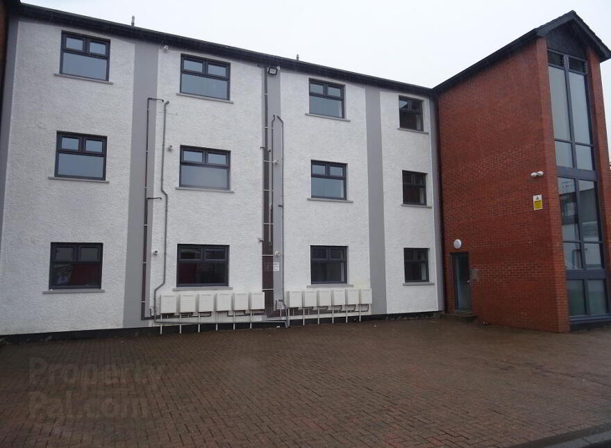 Apartment, 14 Beresford Court, Coleraine, BT52 1SU photo