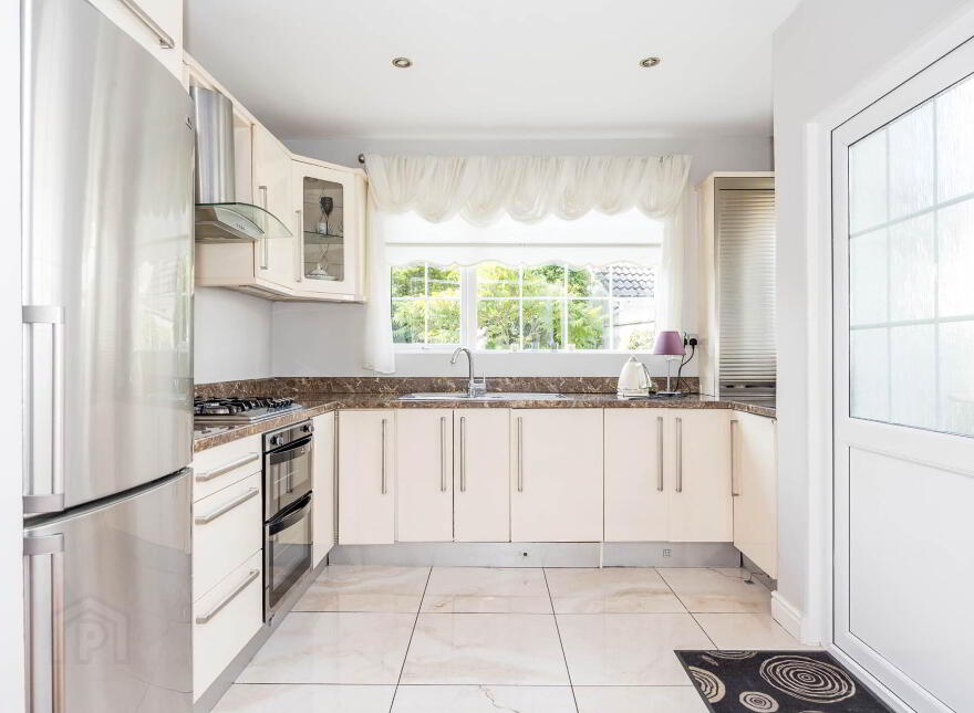109 Pinebrook Grove, Artane, Dublin, D05E6H3