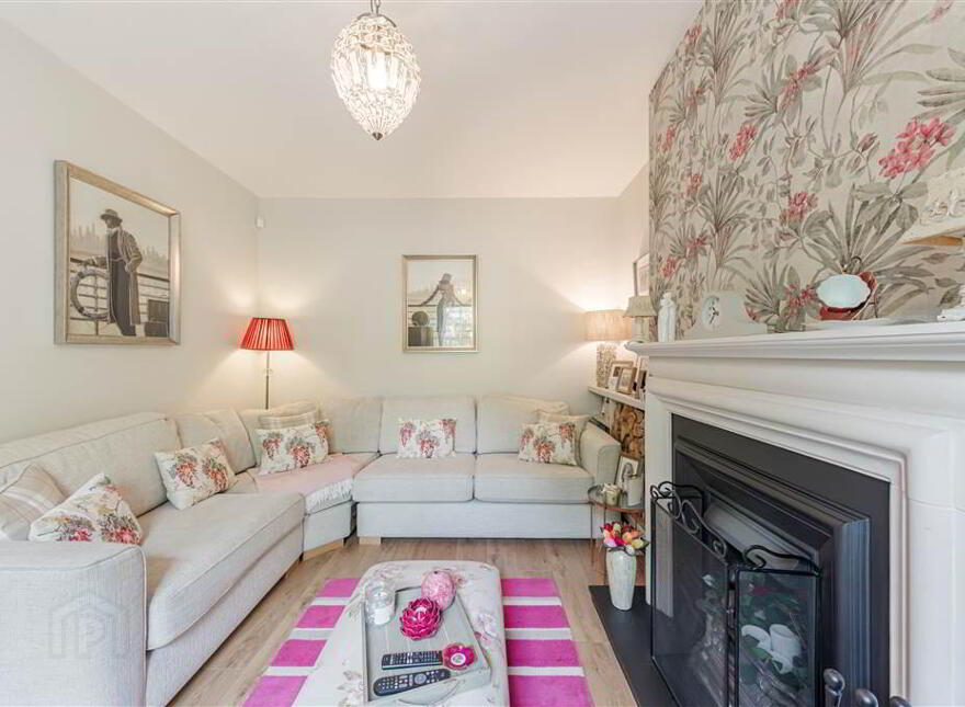 12 Breton Drive, Lisburn, BT28 3ZA