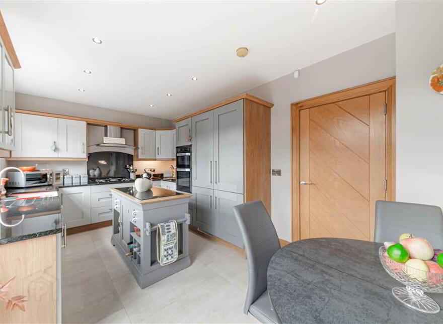 12 Breton Drive, Lisburn, BT28 3ZA