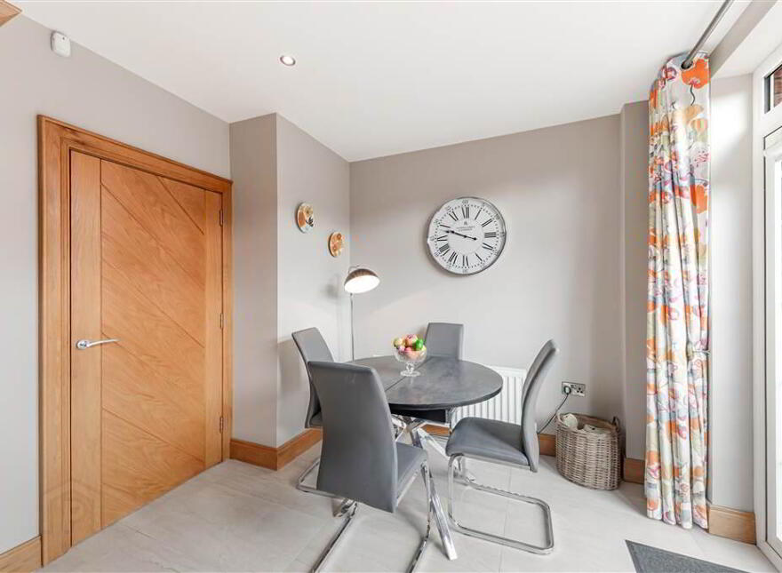12 Breton Drive, Lisburn, BT28 3ZA