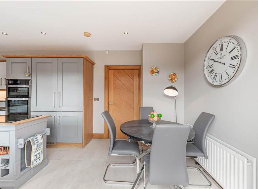 12 Breton Drive, Lisburn, BT28 3ZA