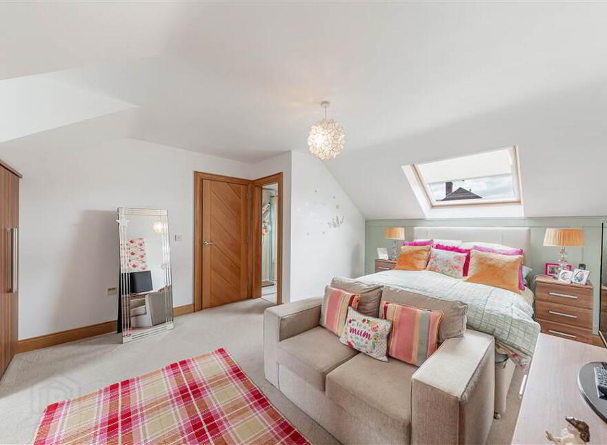 12 Breton Drive, Lisburn, BT28 3ZA