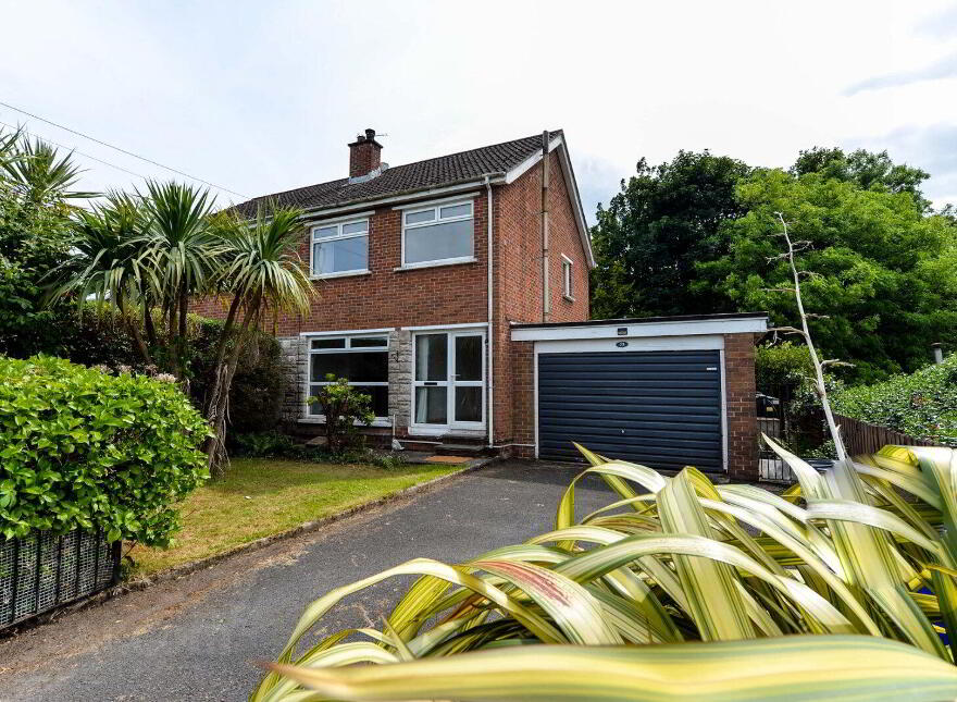79 Gilnahirk Road, Belfast, BT5 7DE photo