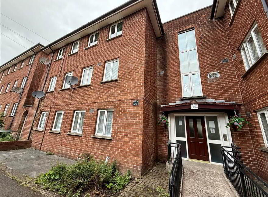 16 Kansas Avenue Flats, Kansas Avenue, Belfast, BT15 5AY photo