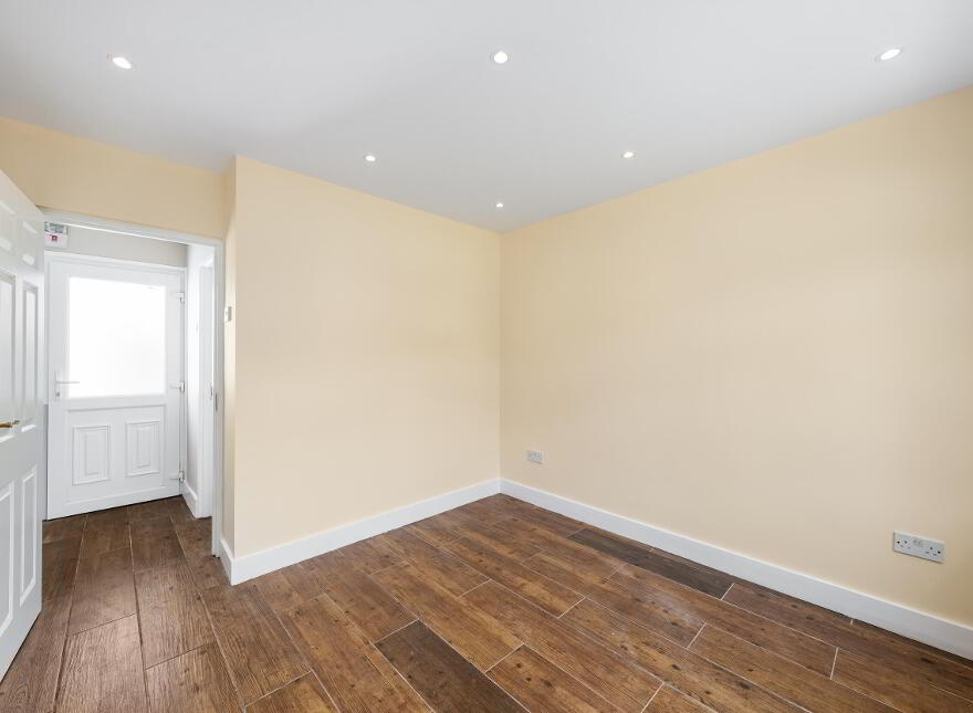 25 The Garth, Kingswood Heights, Dublin, D24K18V