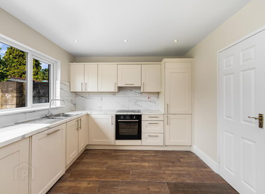 25 The Garth, Kingswood Heights, Dublin, D24K18V
