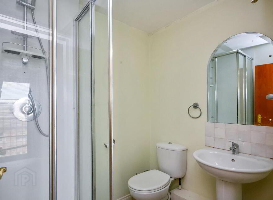 42 Forest Grove, Newtownbreda Road, Belfast, BT8 6AR