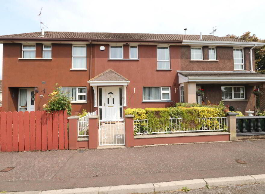 50 Windmill Heights, Enniskillen, BT74 7LL photo