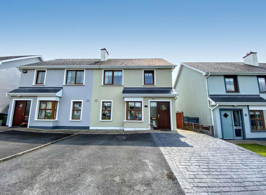 28 Rosehill, Newport, V94YE9X photo
