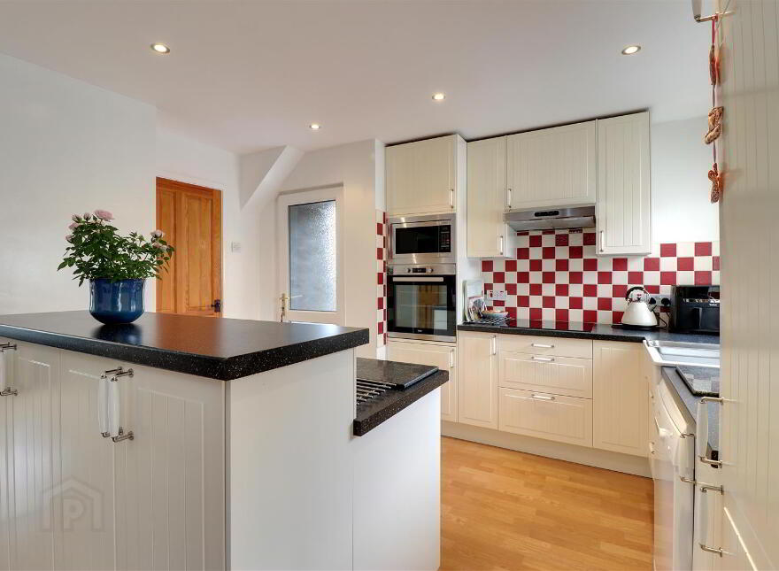 7 Ballymacormick Crescent, Bangor, BT19 6BS