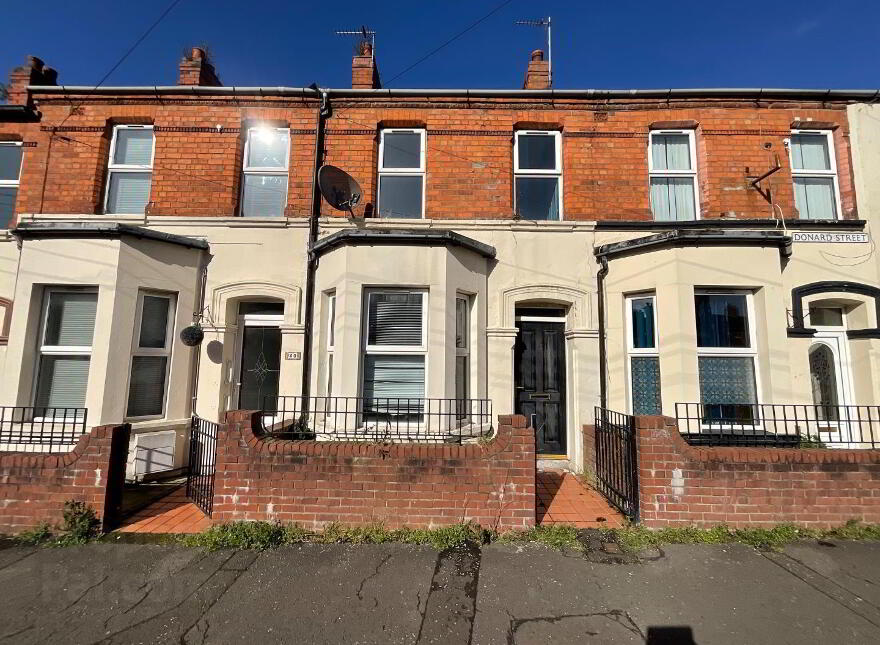 32 Donard Street, Belfast, BT6 8EL photo