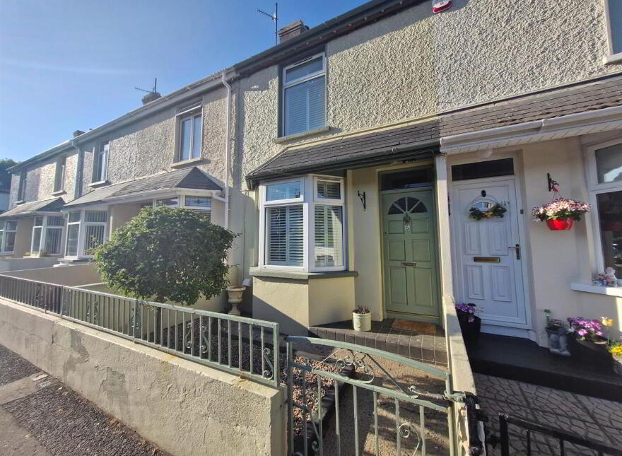 5 Irene Terrace, Warrenpoint, Newry, BT34 3JG photo