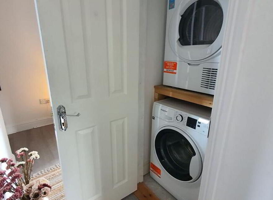 Apartment 8 Galley, Harvey's Dock, Macdonald's Quay, Youghal