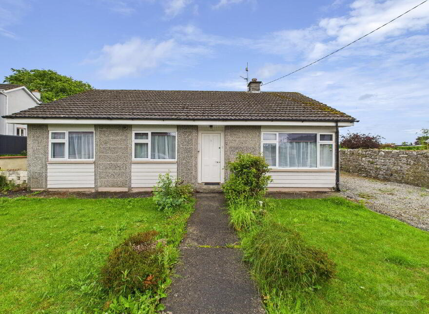 Tullamore Road, Kilbeggan, N91E248 photo