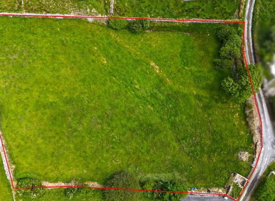 Tullinahoo, Midfield, Swinford