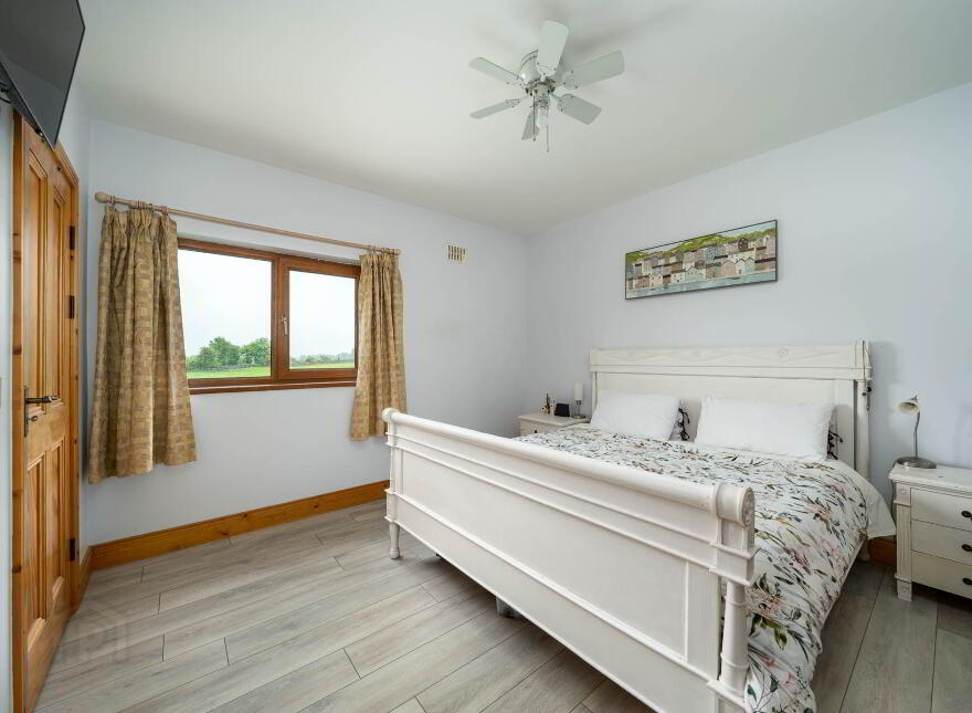 Carrowloughan, Kiltoom, Athlone, N37K5W5