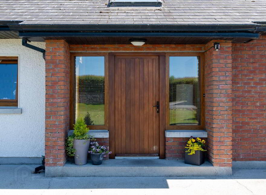 Carrowloughan, Kiltoom, Athlone, N37K5W5