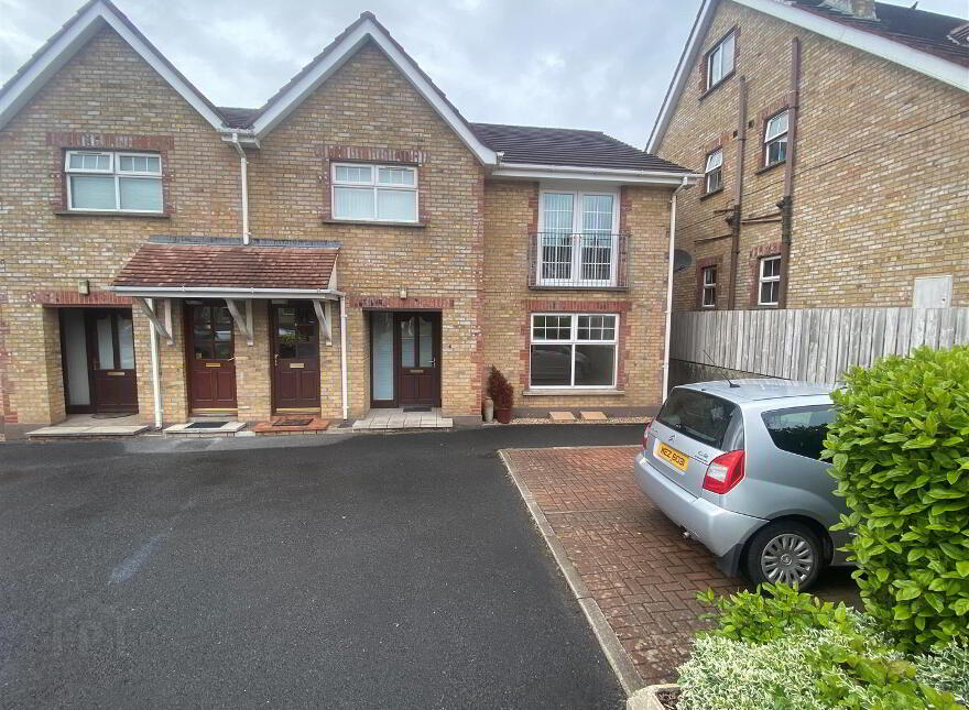 4 Viceroys Wood, Bangor, BT19 1WF