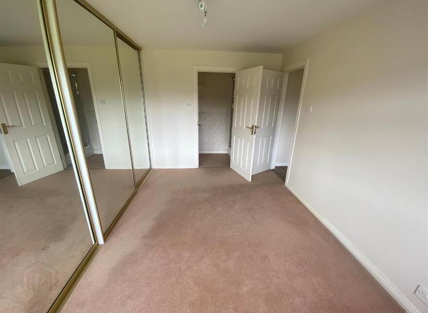 4 Viceroys Wood, Bangor, BT19 1WF