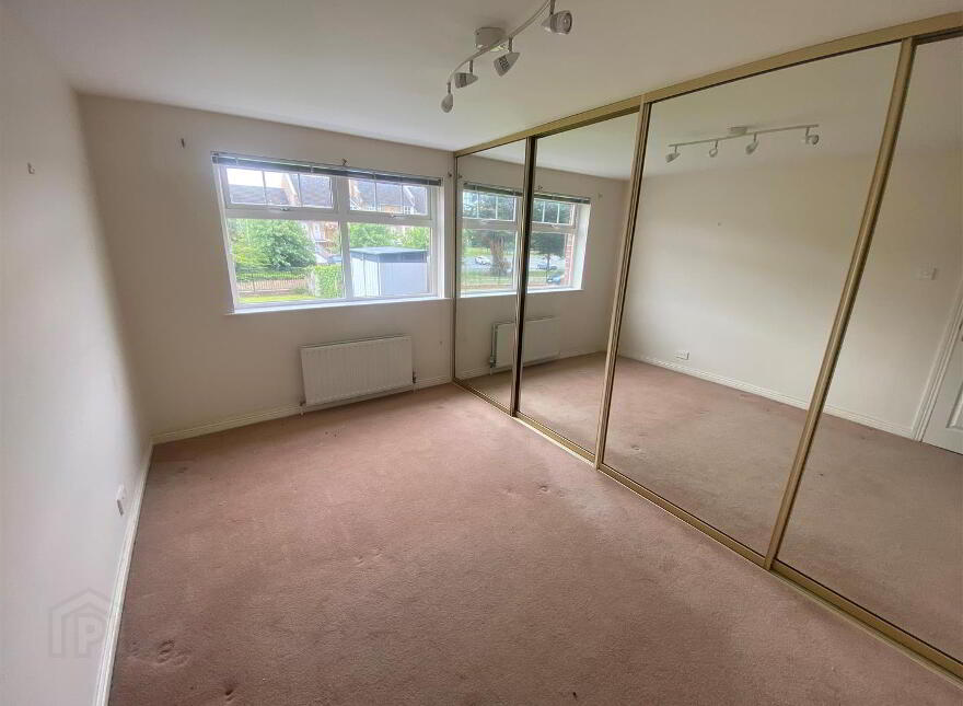 4 Viceroys Wood, Bangor, BT19 1WF