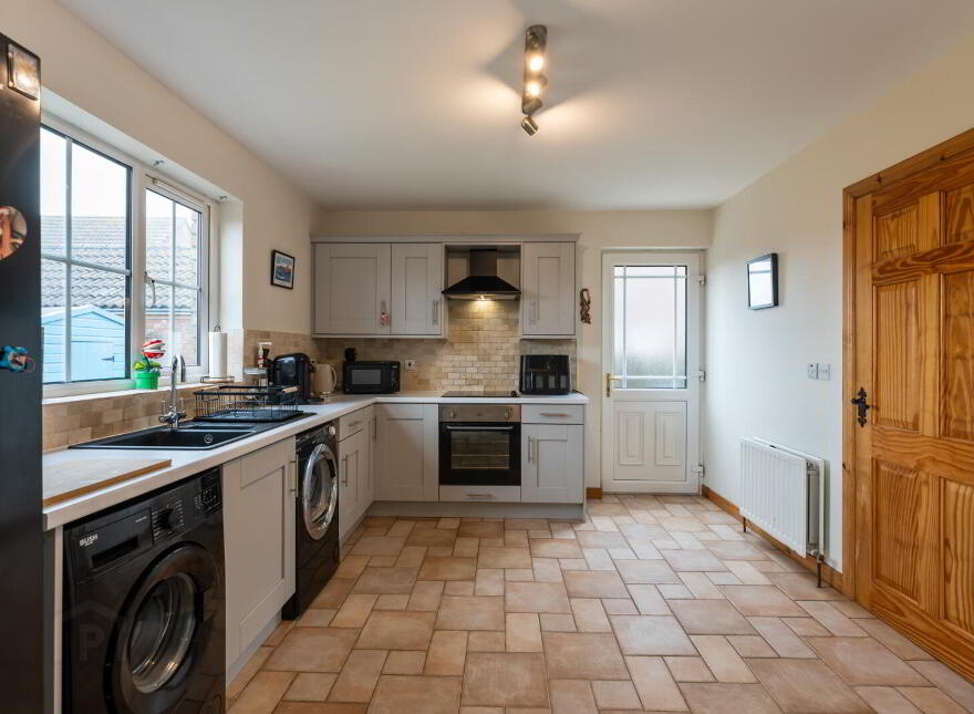 4 Princetoon Avenue, Portavogie, Newtownards, BT22 1FE