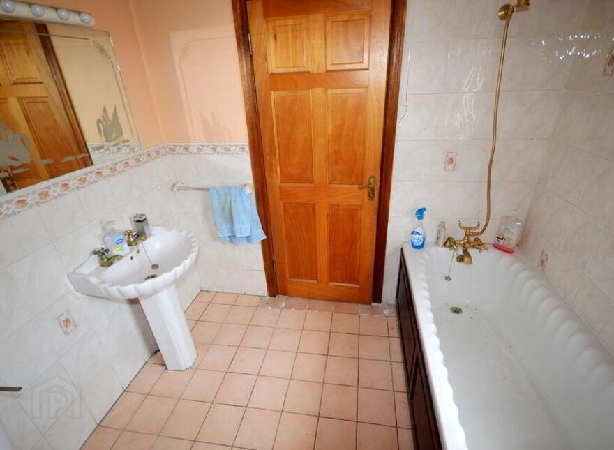 No 26 Woodlawn, Stranorlar, F93X8X7