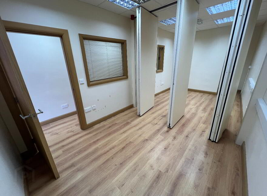 Unit 4 Thomas Street Shopping Centre, Dungannon, BT70 1HN