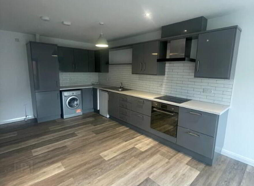 Apartment 6 94 Sunnyside Street, Belfast, BT7 3EG