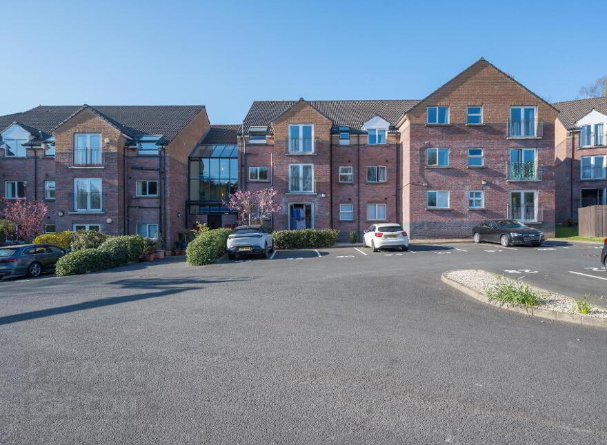 Apt 16, Minnowburn Mews, Belfast, BT8 8ST photo