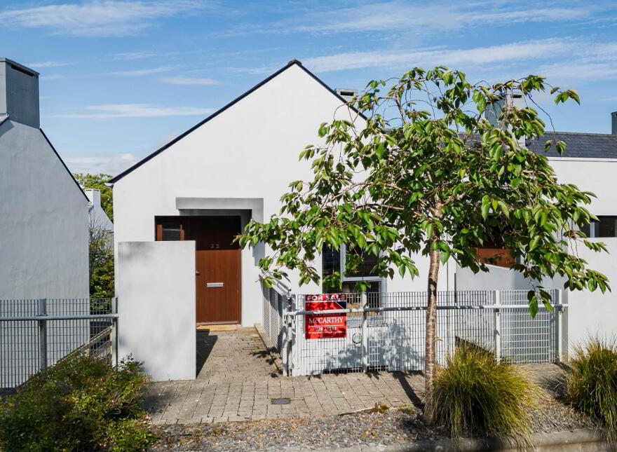 32 Copper Point, Airhill, Schull, P81X275