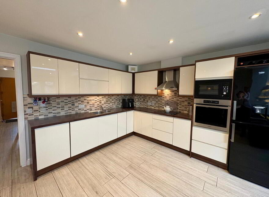 12 Blackthorn Hill View, Rathcoole, Dublin, D24WE2Y