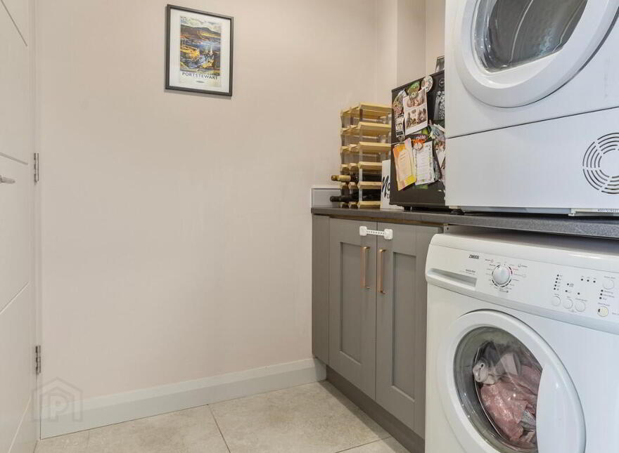 2 Hatheran Square, Portstewart, BT55 7UL