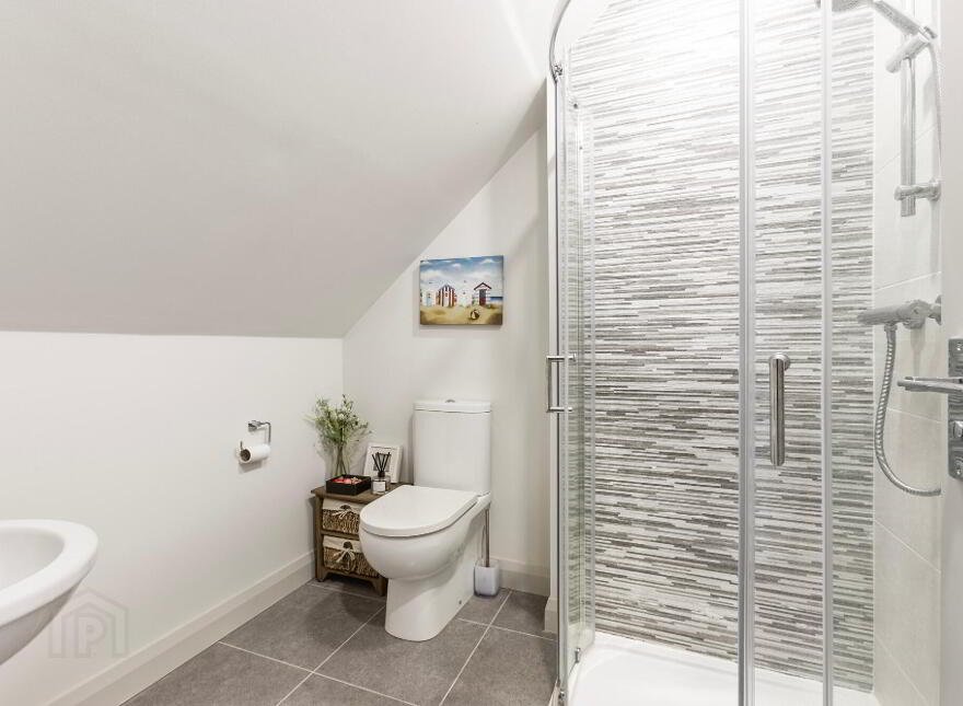 2 Hatheran Square, Portstewart, BT55 7UL