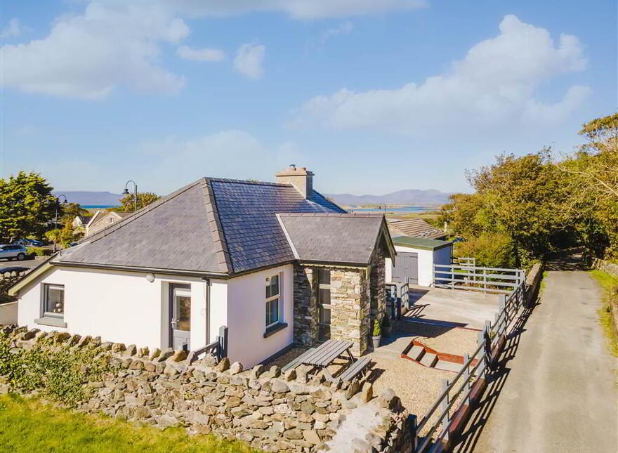 Reek Road Cottage, Reek Road, Murrisk, Westport, F28T6P7 photo