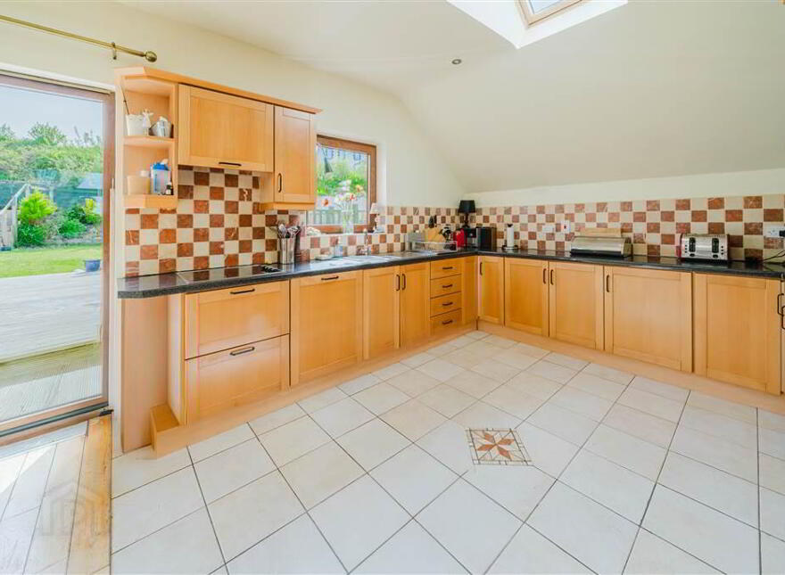2 Oldhead Woods, Oldhead, Louisburgh, F28T623