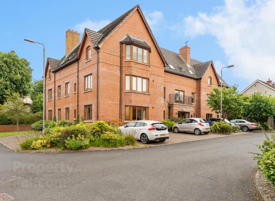 12a Bailey Manor, Dundonald, Belfast, BT16 2NZ photo