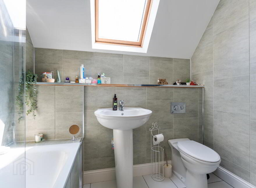 12a Bailey Manor, Dundonald, Belfast, BT16 2NZ