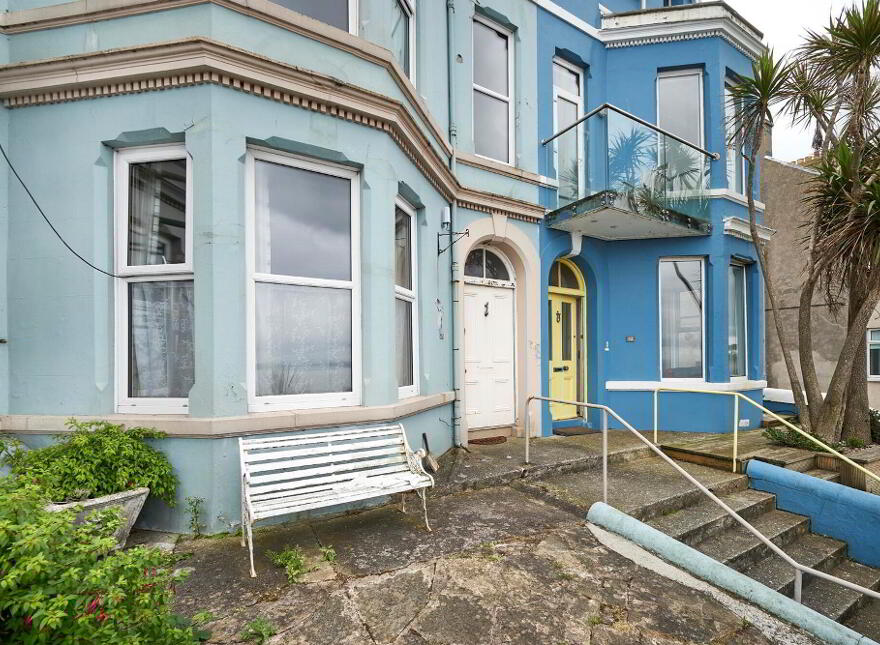 44 Seacliff Road, Bangor, BT20 5EZ