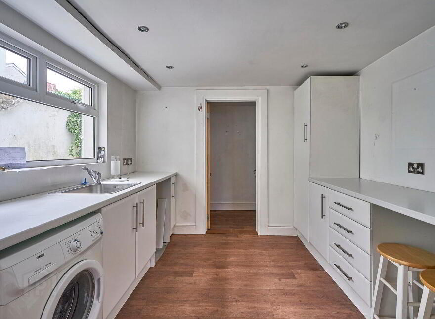 44 Seacliff Road, Bangor, BT20 5EZ