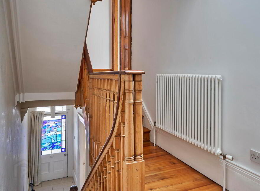 44 Seacliff Road, Bangor, BT20 5EZ