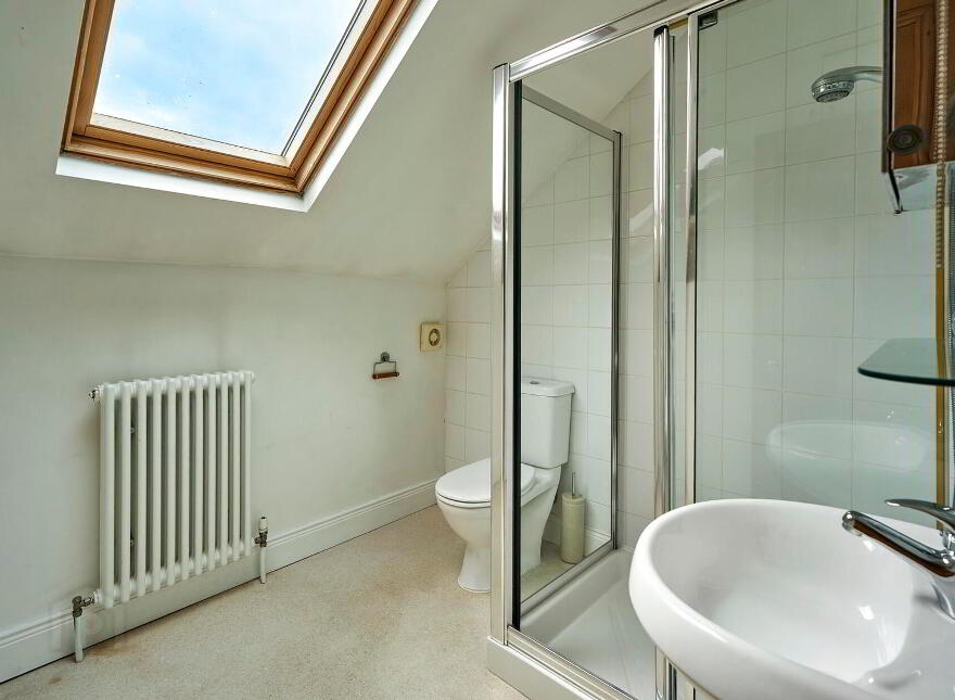 44 Seacliff Road, Bangor, BT20 5EZ