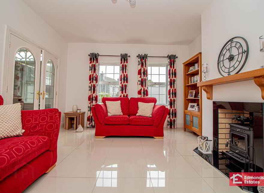 10 Three Trees Manor, Broughshane, Ballymena, BT43 7GY