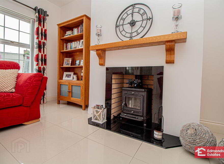 10 Three Trees Manor, Broughshane, Ballymena, BT43 7GY