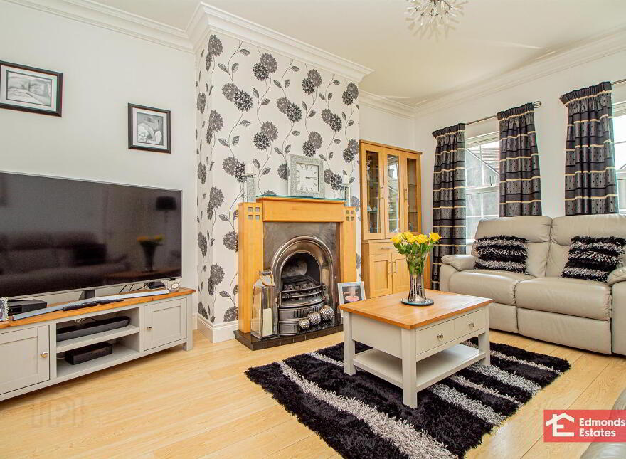 10 Three Trees Manor, Broughshane, Ballymena, BT43 7GY