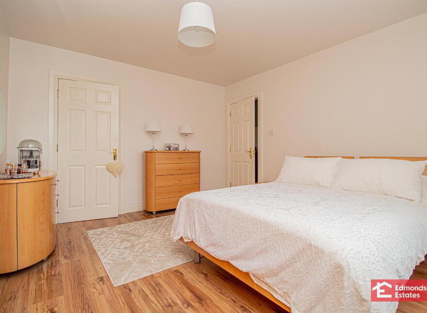 10 Three Trees Manor, Broughshane, Ballymena, BT43 7GY