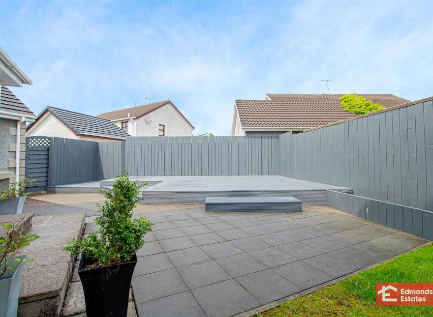 10 Three Trees Manor, Broughshane, Ballymena, BT43 7GY