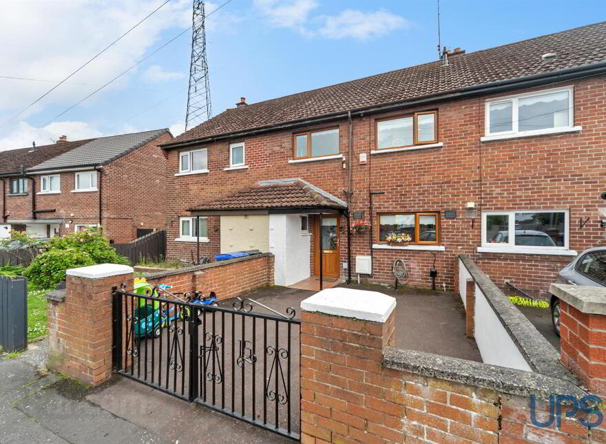 15 Riverdale Gardens, Andersonstown, Belfast, BT11 9DG photo